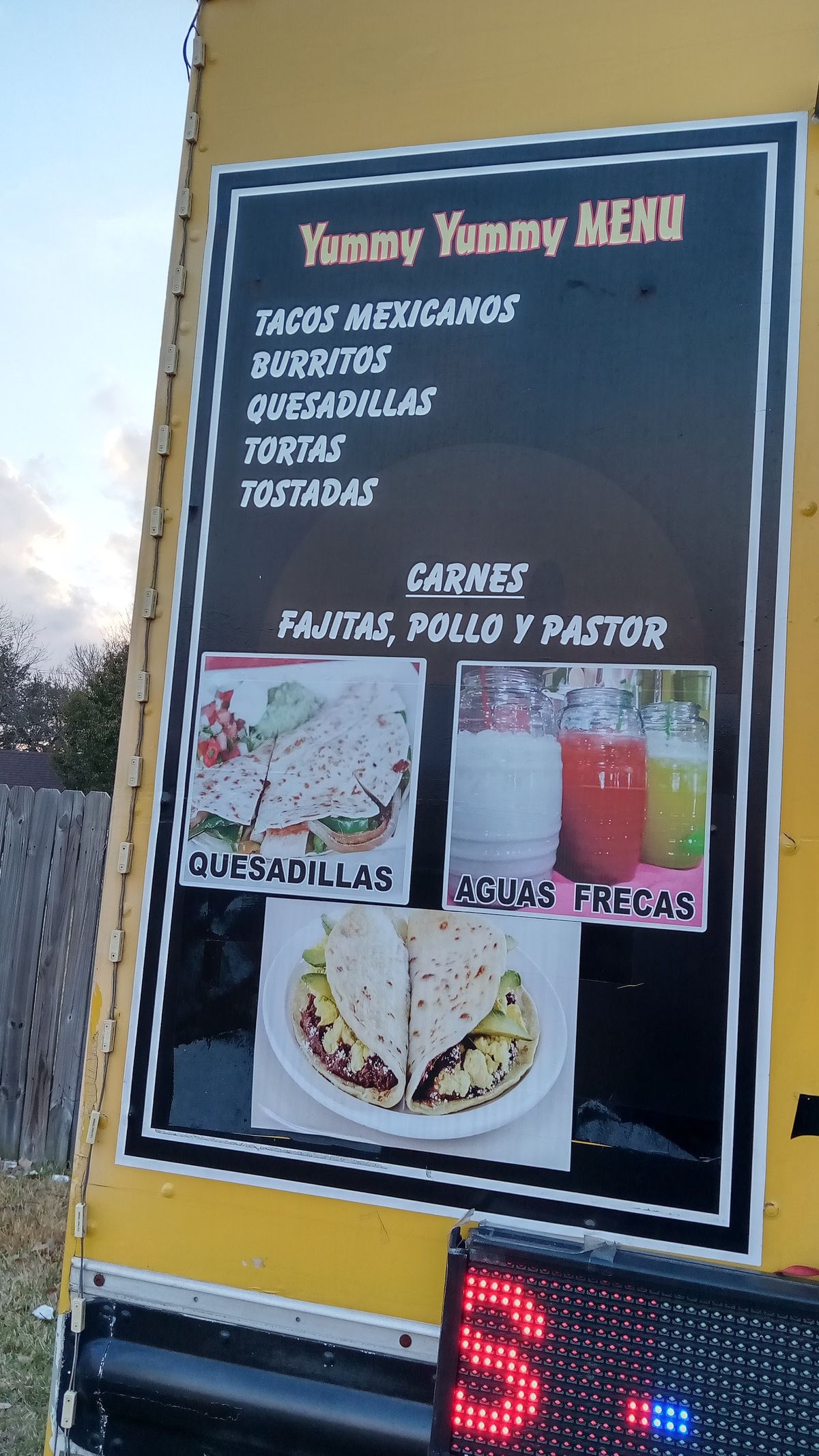Pupusa de Chicharron